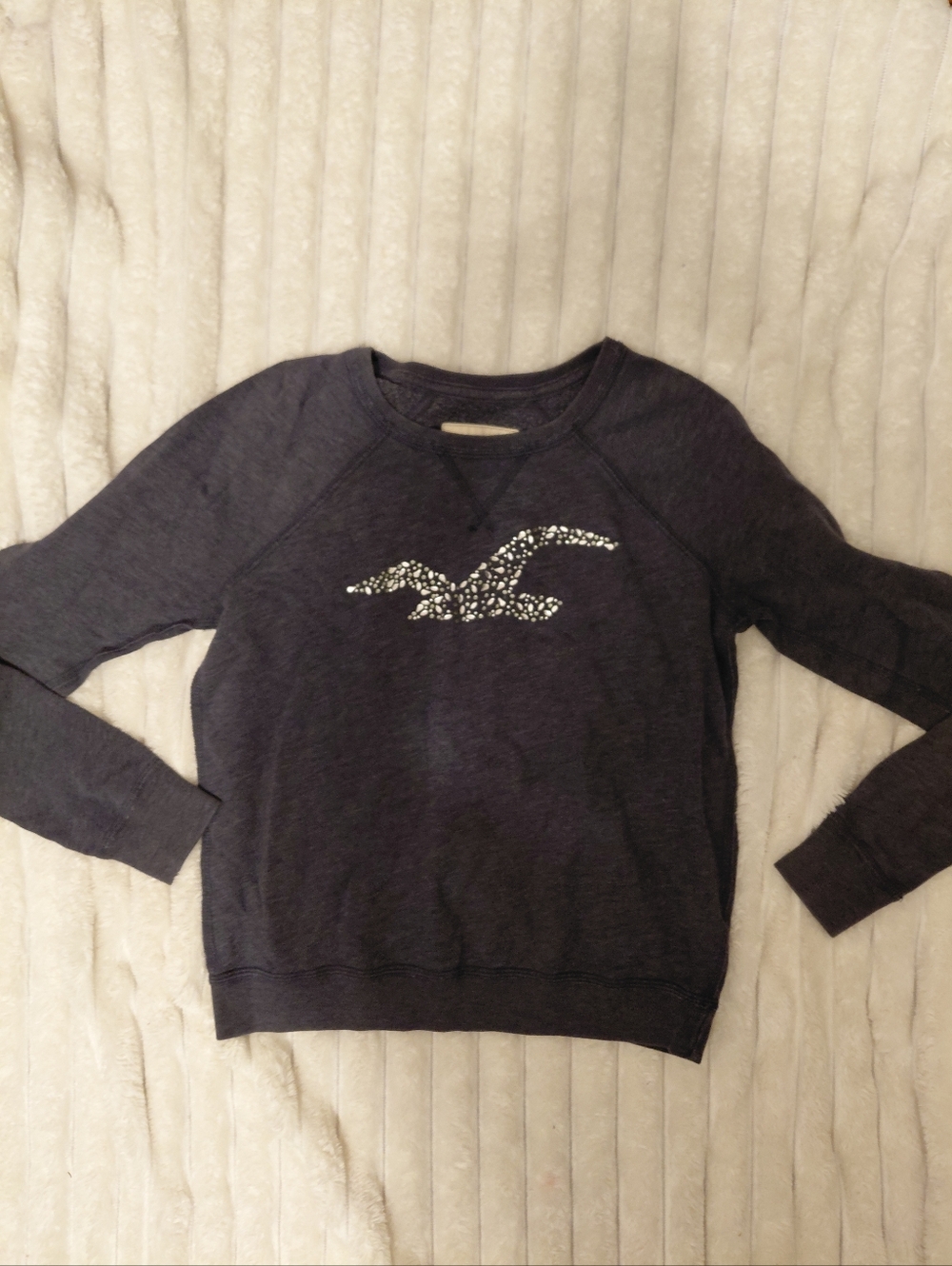 Y2K Hollister Embellished Bird Logo Gray Pull Over Sweatshirt